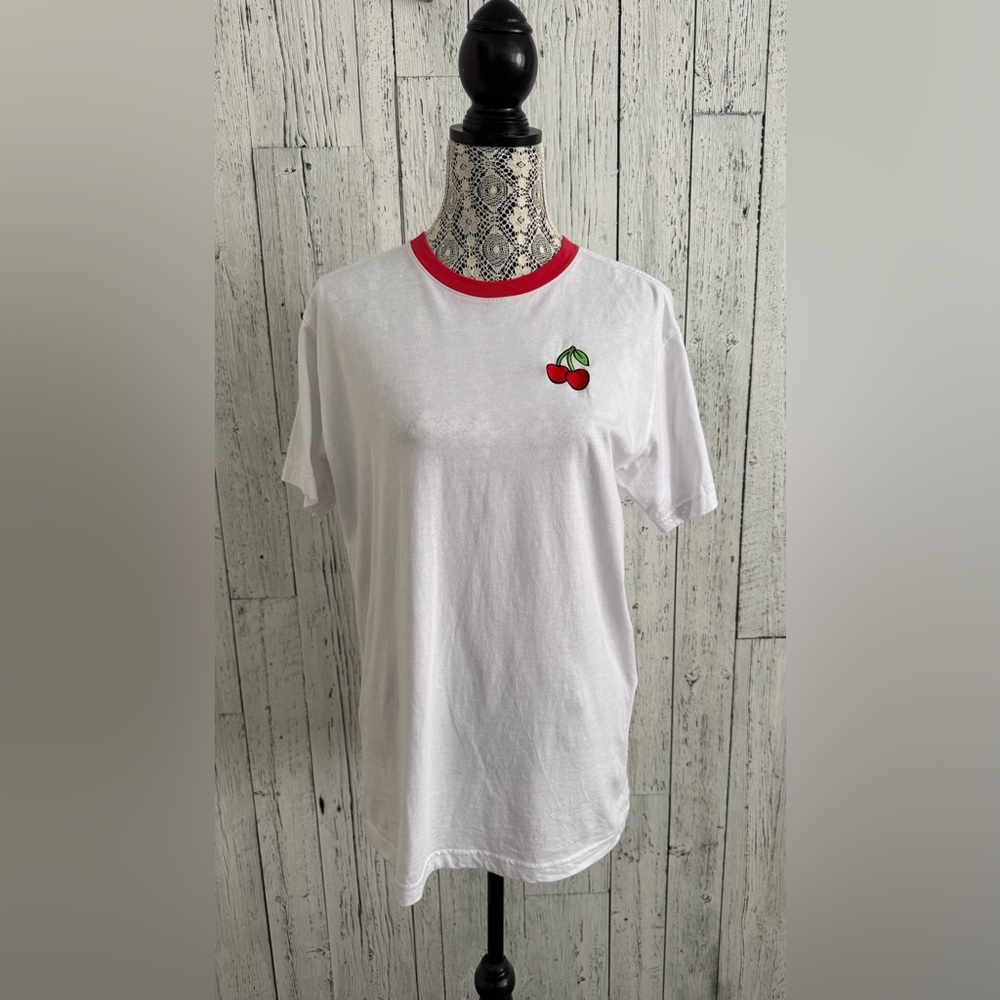 Ace Apparel Embroidered Cherry T-shirt, Sporty, Athleisure EUC, Sz L, H1